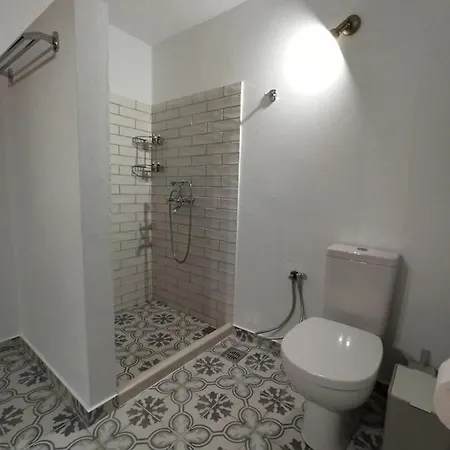 Apartment Tailors House Makratika