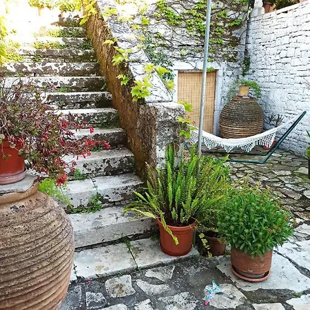 Tailors House Apartment Makratika