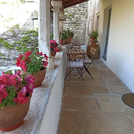 Tailors House Makratika